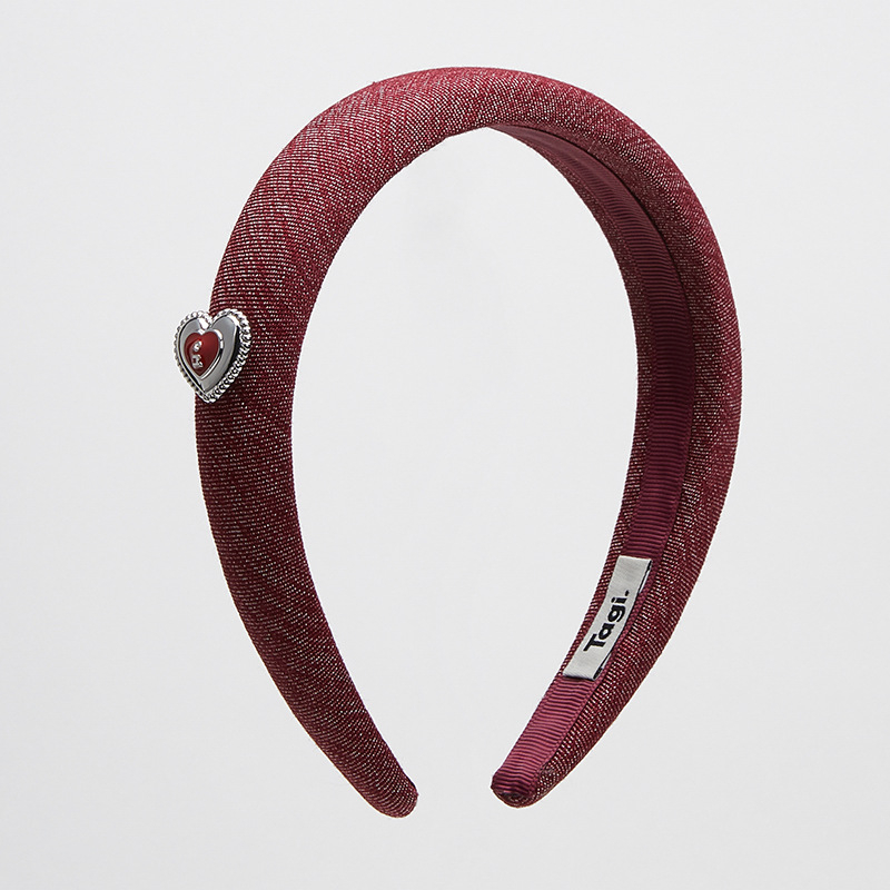 Peavõru polüestri kiududest, käsitöö, roostevabast terasest sisseõmblus, looduslik stiil, suvi 2025