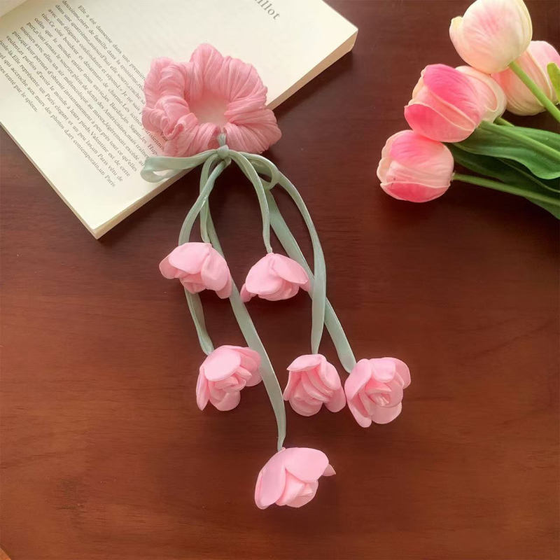 Rccoy Scrunchie Lily of the Valley s cvijetom i resicama, tekstilni elastični klips — visoke elastičnosti