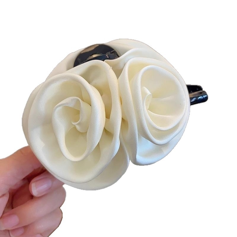 LX szatén hajcsat, kézzel készített, fogó típusú rögzítés, könnyű luxus stílusú fejfedő nőknek