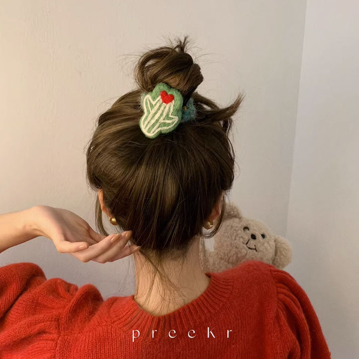 villase feltist juuksekumm, käsitöö; karjaste stiil; kõrge elastsus; kevad 2025 juukse aksessuaar