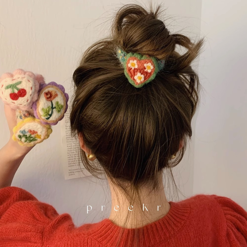 villase feltist juuksekumm, käsitöö; karjaste stiil; kõrge elastsus; kevad 2025 juukse aksessuaar