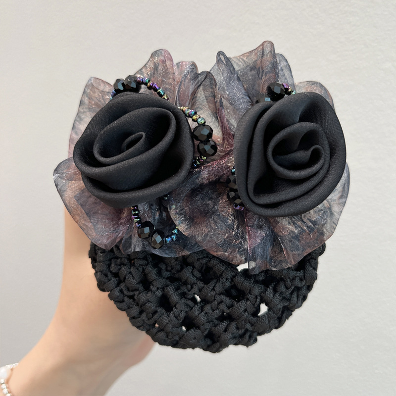 Мрежест аксесоар за коса, ръчна изработка, прост и елегантен дизайн, с три цветя, подходящ за сватби