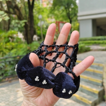 Велветена мрежа за коса за кок – винтидж стил, професионален аксесоар за жени (есен 2023)