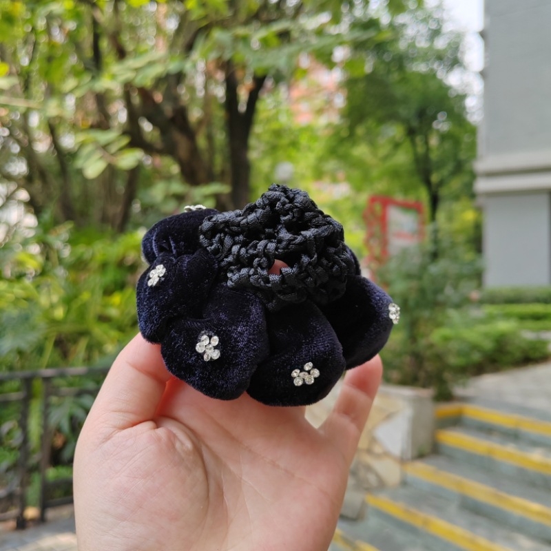 Велветена мрежа за коса за кок – винтидж стил, професионален аксесоар за жени (есен 2023)