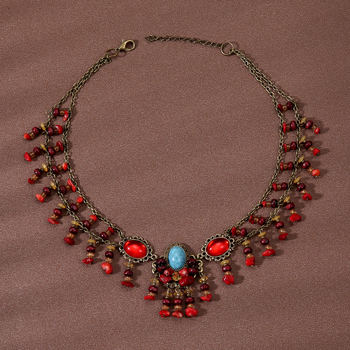 Antik hajpánt egzotikus stílussal, geometriai kialakítással és kockás mintával