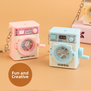 Atslēgu gredzens ar karikatūras veidolu veļasmaiņā, spīdīga plastmasas rotaļlieta, attīsta satvērienu un roku- acs koordināciju, bērniem vecumā 4–6 gadi