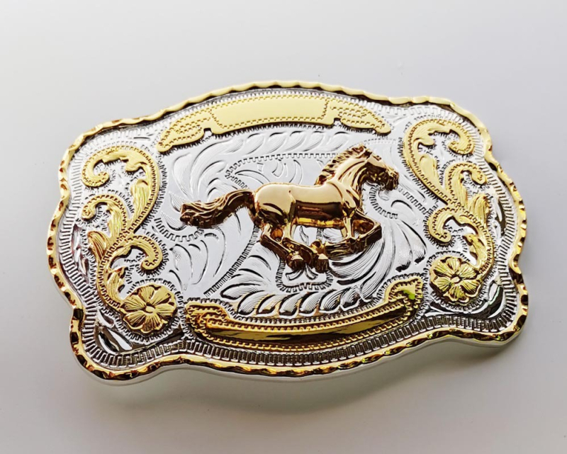 Pegazuszos övcsat, cinkötvözet, sima csat, minden évszakban használható, 2020 nyári kiadás