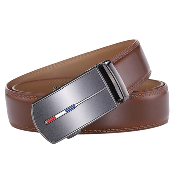 Férfiak számára készült valódi bőr öv automata csattal — másodréteg marhabőrből, domborított textúra, szélesség 2–4 cm, sokoldalú üzleti-kényelmes stílus