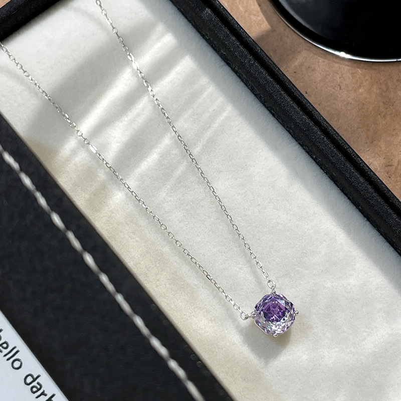 Colier din argint S925 cu pandantiv în formă de trandafir, stil Millennium, zircon încrustat, lanț clavicular