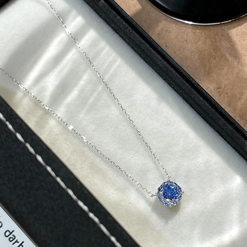 Colier din argint S925 cu pandantiv în formă de trandafir, stil Millennium, zircon încrustat, lanț clavicular