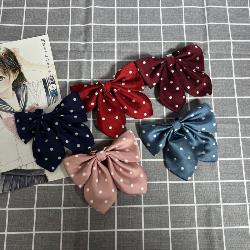 Γυναικεία παπιόν από πολυεστέρα, Jacquard ύφανση, με πουά σχέδιο, κανονικό πλάτος