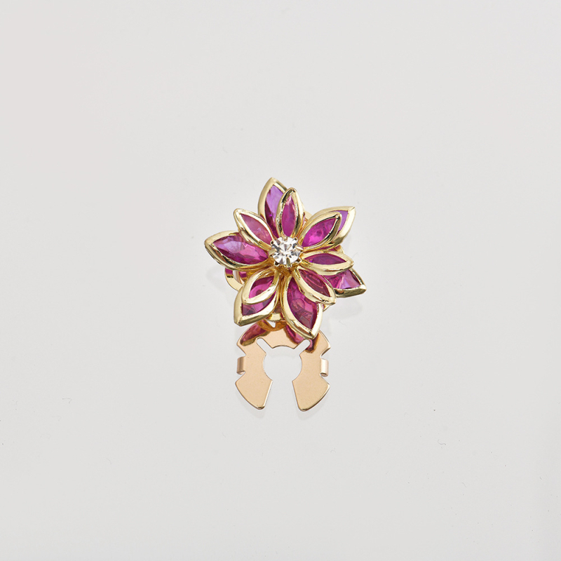 Γυναικεία μανικετόκουμπα με ανθοφόρο μοτίβο, φινίρισμα με διαμαντοποίηση, κρύσταλλα, κράμα