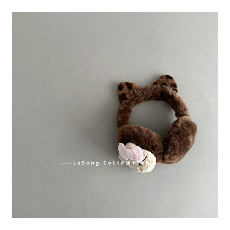 Παιδικά αφράτα προστατευτικά αυτιών με λεοπάρ σχέδιο – χειμερινή ζεστασιά, unisex, βαμβάκι, μεσαίο μήκος, μονοχρωματικό σχέδιο