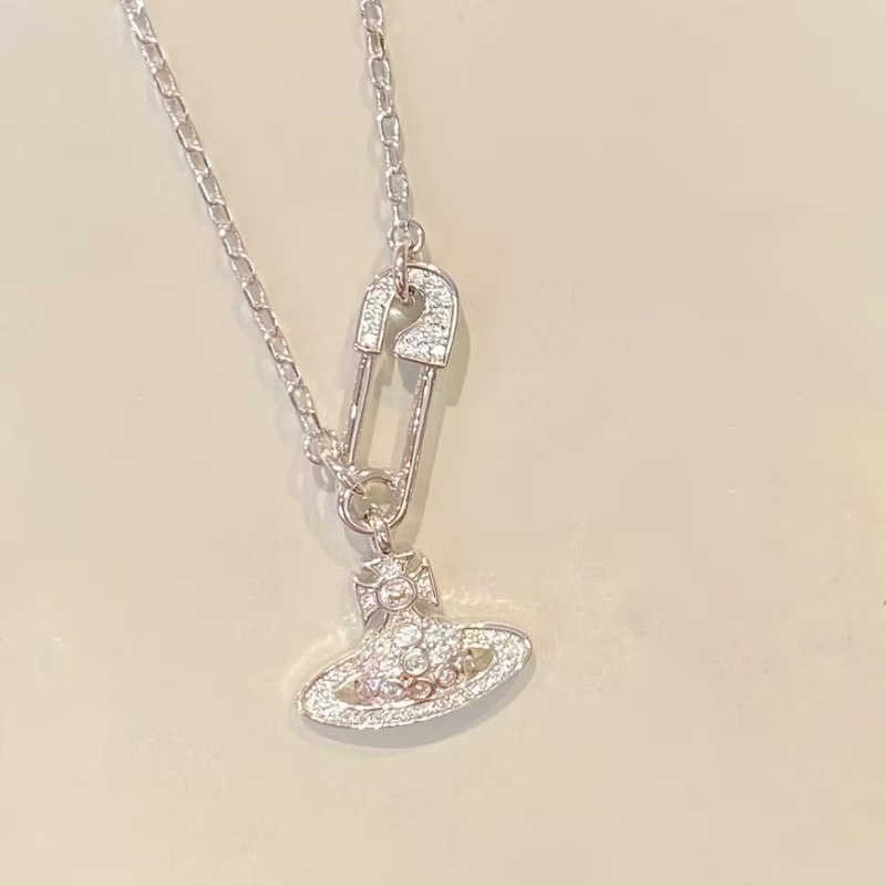 Nyaklánc ív- és csillag alakú medállal, réz, elektroplatírozott, O-lánc, vegyes kövek beállítása