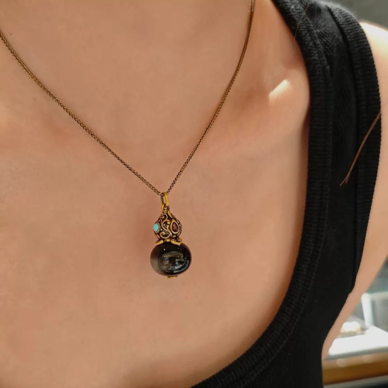 Bakrena ogrlica s vintage privjeskom u obliku gourda, lanac tipa Chopard, unisex, 30° retro dizajn, srednjovjekovni retro stil, izdanje jesen 2025