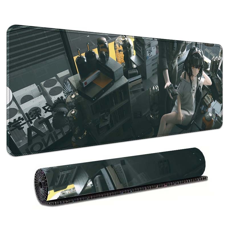 Gaming podloga za stol s temom anime, ekstra velika, za tipkovnicu i miš, precizno šivani rub, protuklizna površina.