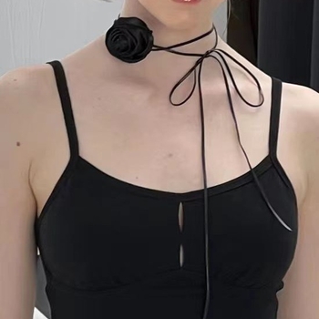 Чокър колие с флорална украса, ръчна изработка, Lolita стил, плат основа, многослоен дизайн, висулка от сплав, обиколка 61–70 cm