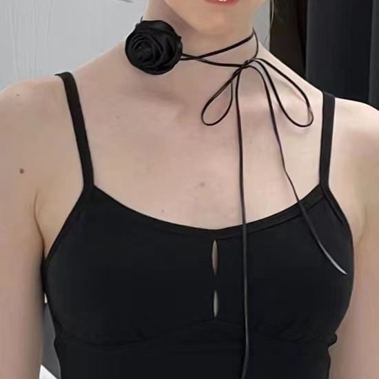 Чокър колие с флорална украса, ръчна изработка, Lolita стил, плат основа, многослоен дизайн, висулка от сплав, обиколка 61–70 cm