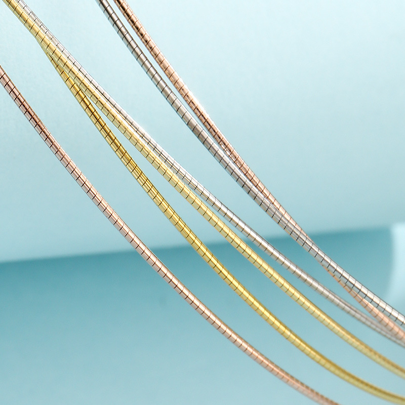 Nakit od srebra 925: lanac od zmijskog kostiju i privjesak od srebra 925, originalni dizajn Madman Silversmith, dijamantno završavanje