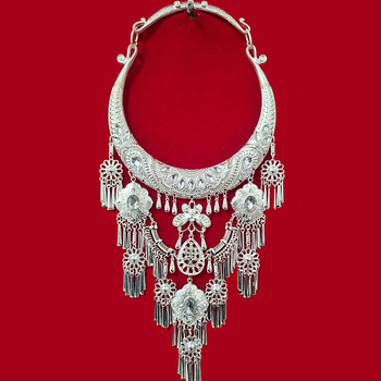 Etnička višeslojna ogrlica s resicama, od legure, običan lanac, privjesak s kristalima, težina 0,25 kg