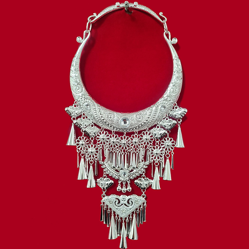 Etnička višeslojna ogrlica s resicama, od legure, običan lanac, privjesak s kristalima, težina 0,25 kg