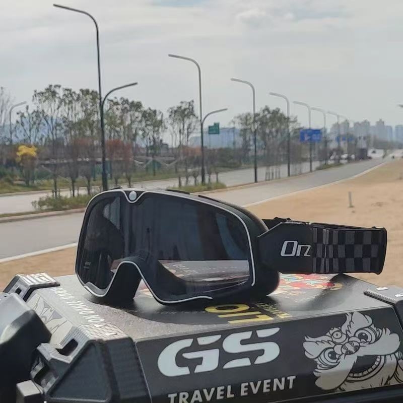 Γυαλιά ποδηλάτου με καθρέφτη — Ρετρό στυλ, αγωνιστικά γυαλιά μοτοσικλέτας, PVC υλικό, όχι για παιδιά