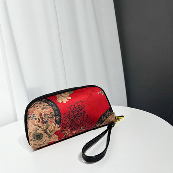 Geantă clutch textilă pentru femei, formă orizontală pătrată, închidere cu fermoar, căptușeală din poliester, buzunar intern cu fermoar și buzunar pentru telefon, stil chinezesc inspirat