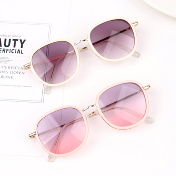 Dječje sunčane naočale, zaobljeni okvir, okvir PC+metal, leće PC, bez polarizacije, Model Aa510, VLT 80%