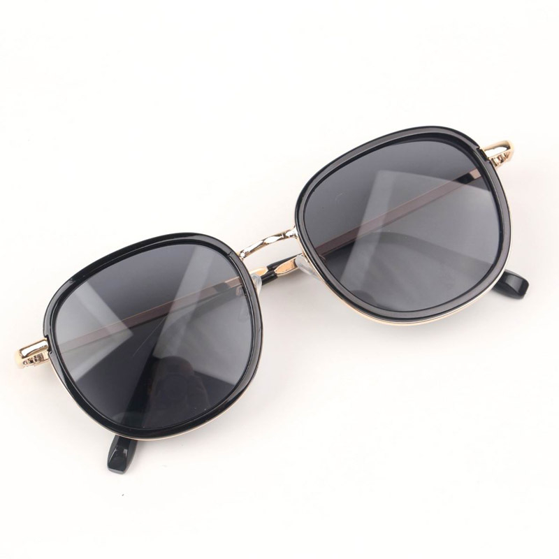 Dječje sunčane naočale, zaobljeni okvir, okvir PC+metal, leće PC, bez polarizacije, Model Aa510, VLT 80%