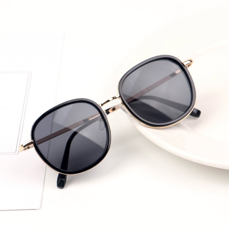 Dječje sunčane naočale, zaobljeni okvir, okvir PC+metal, leće PC, bez polarizacije, Model Aa510, VLT 80%