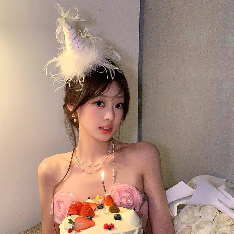 Clip de păr cu pene pufoase, plasă și nod în formă de fluture pentru păr de ziua de naștere și fotografii la petreceri (Cross-border Export Exclusive Supply; Gift for Advertising; Makeup and Costume Props)