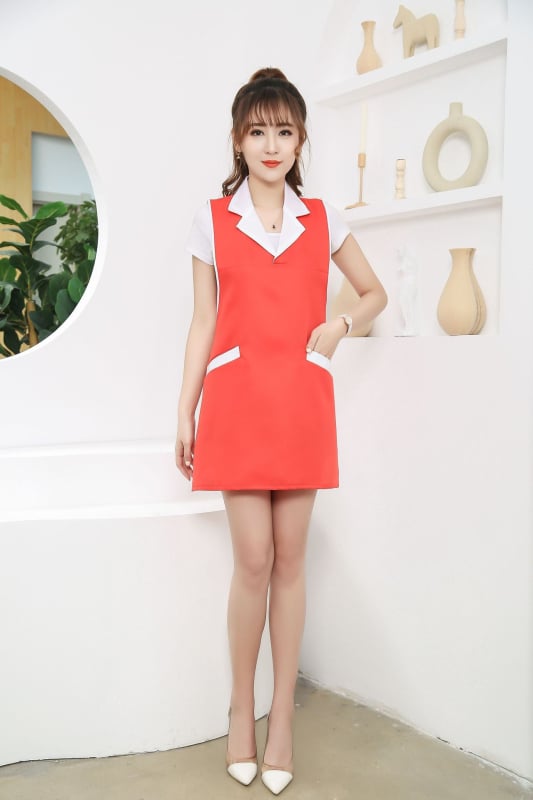 Uniformă cu șorț pentru saloane de înfrumusețare și personal — feminin; rezistent la ulei și dezinfectare; țesătură: viscoză; fibră secundară: fibre groase; conținut principal 30%, secundar 25%; potrivit pentru îmbrăcăminte medicală/halat alb; toate sezoan