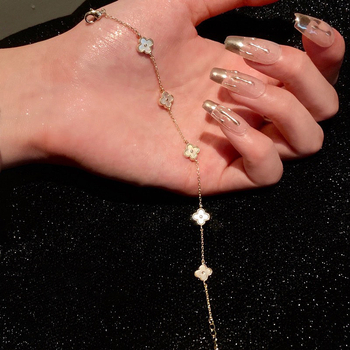 Медно-електроплатирана гривна с четири-листна форма на цвете за жени, геометричен дизайн на листа