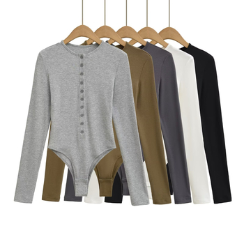 Rudens 2025 viskozes kombinezons ar augstu elastību, garām piedurknēm un trešdaļas garuma biksēm