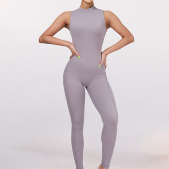 Женски спортен гащеризон с открит гръб за фитнес, бързосъхнещ, стегнато прилягане, с подплънка за бюст, 75% найлон, 25% спандекс