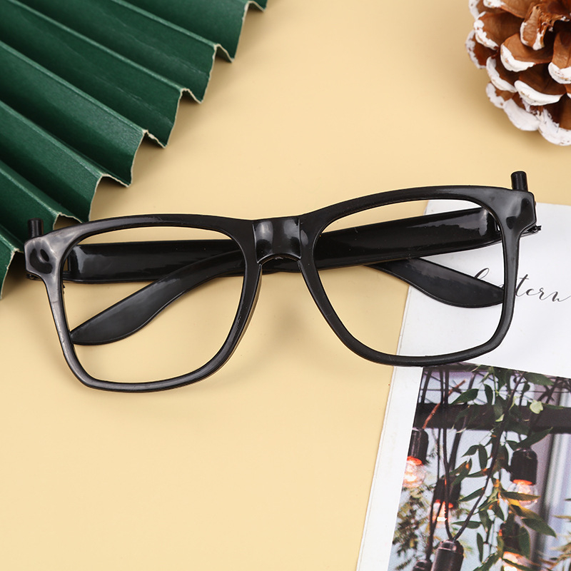 Bērnu brilles rāmji svētku pasākumiem – plastmasas rāmis, pilns rāmis, universālais, Ziemassvētku stils, modelis 001, 2025. gada pavasaris