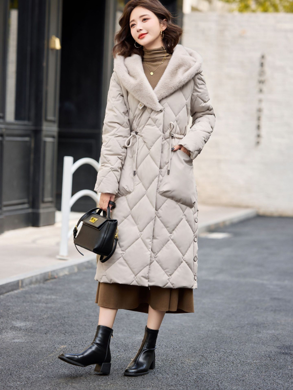 Дамско памучно подплатено яке с пълнеж полиестер-памук, полиестерна материя, V‑образно деколте с изкуствен косъм, цип