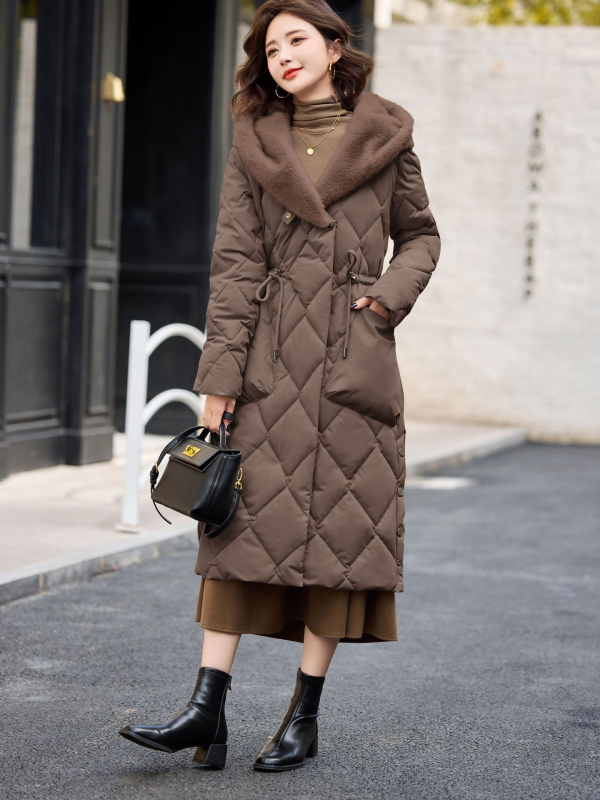 Дамско памучно подплатено яке с пълнеж полиестер-памук, полиестерна материя, V‑образно деколте с изкуствен косъм, цип