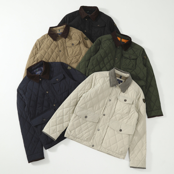 Свободна кройка квилирано памучно яке с лацкан, еднобортно закопчаване, пълнеж от памук, полиестерен външен плат и подплата