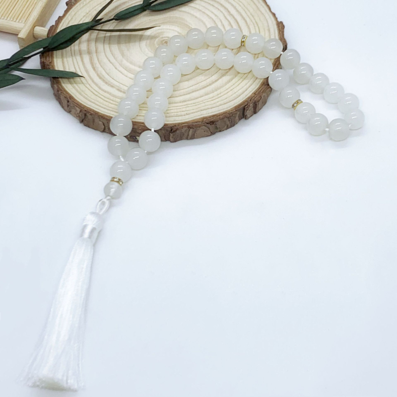 Tasbih narukvica s 33 staklenih perli koje oponašaju jade, etnički stil, unisex, ručna izrada, s resicama