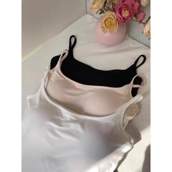 Ženski tank top s ugrađenim jastučićima za prsa, dvostruke naramenice, slim fit, visokoza, japansko-korejski opušten stil (ljeto 2025)