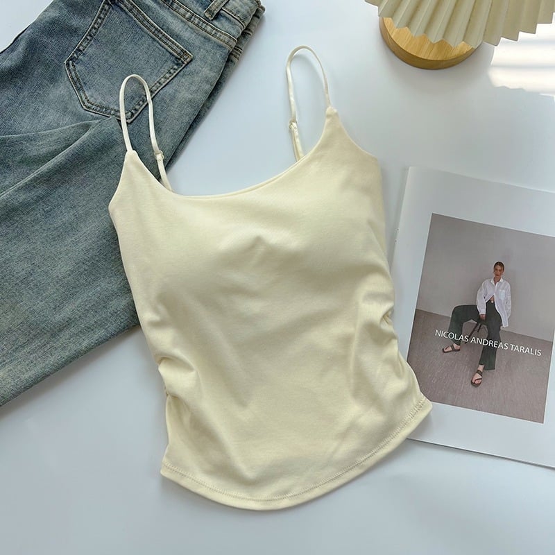 Pamut Spagetti pántos top beépített melltartó betéttel, rétegezéshez vagy önálló viseléshez, vékony anyag 101–120 g/m², kerek nyak