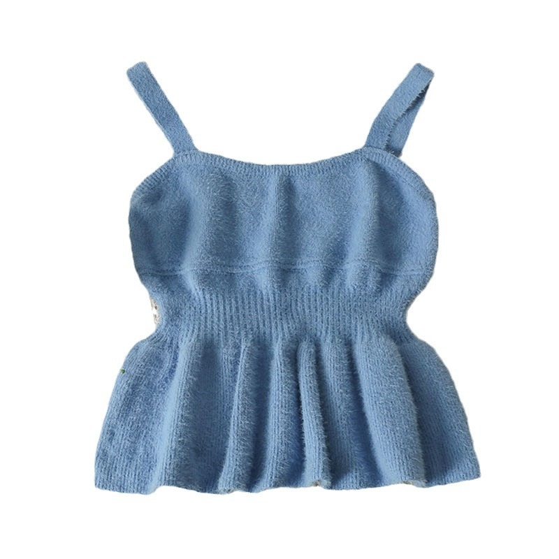 Uski pleteni topić s dvostrukim naramenicama, Vinylon materijal, jedne boje, kratka duljina, jesen 2025