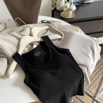 Vesta sa širokim ramenima, kaiš za prsa i napunjene košarice, uski unutarnji top, korejski stil, gusta viskozna tkanina 251–300 g/m²