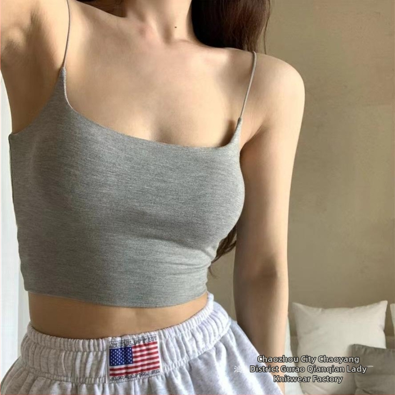 Pamuk cami top bez šavova – jednostavan dizajn, četvrtasti ovratnik, sadržaj pamuka 90–95%, srednja gramatura