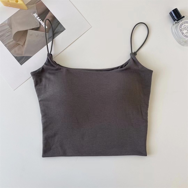 Pamuk cami top bez šavova – jednostavan dizajn, četvrtasti ovratnik, sadržaj pamuka 90–95%, srednja gramatura