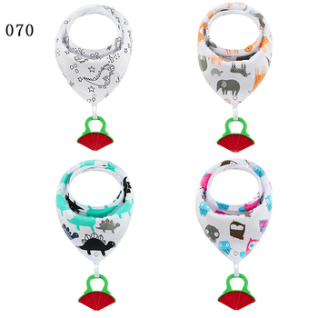 Baby drool bib with hanging silicone teether, pure cotton (>95%), for ages 0–3, waterproof and dirtproof, multiple patterns