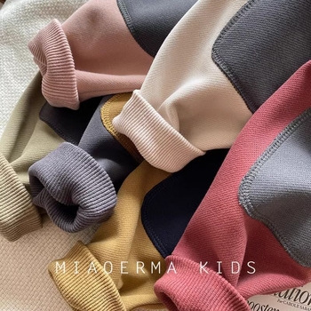 Bērnu vienkrāsains puloveris ar garām piedurknēm, kokvilna 60% un poliestera oderējums