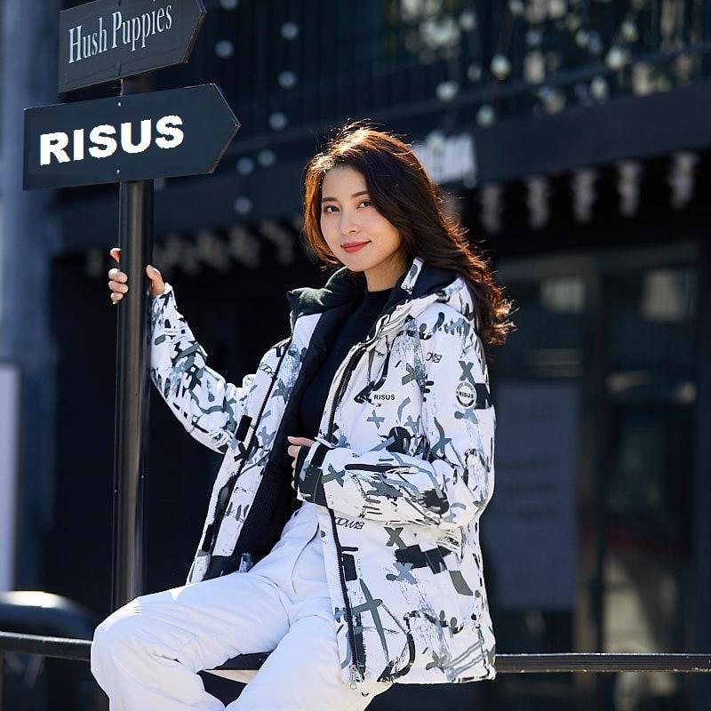 Ανδικο-γυναικείο κοστούμι σκι με αδιάβροχο 15000 mm, ανθεκτικό στον αέρα, διαπνέον και θερμική μόνωση σε ύφασμα pongee.