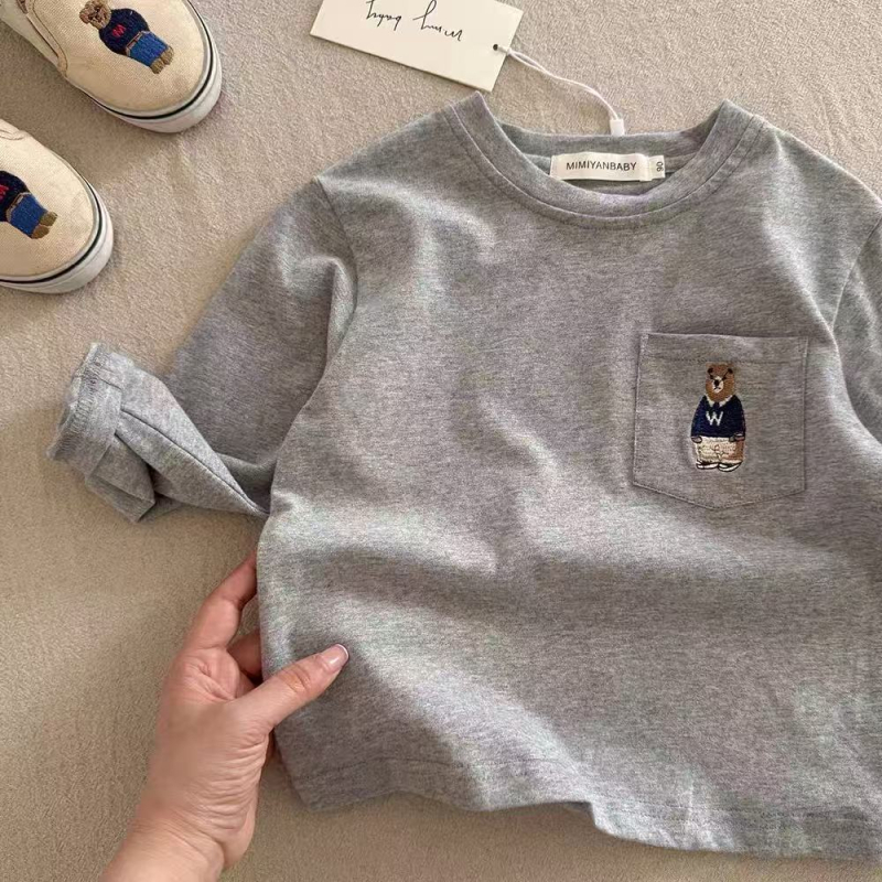 Dječja majica s dugim rukavima s prugama — unisex, 95% pamuk, mekano završno obrada, odvlaži vlagu, okrugli izrez